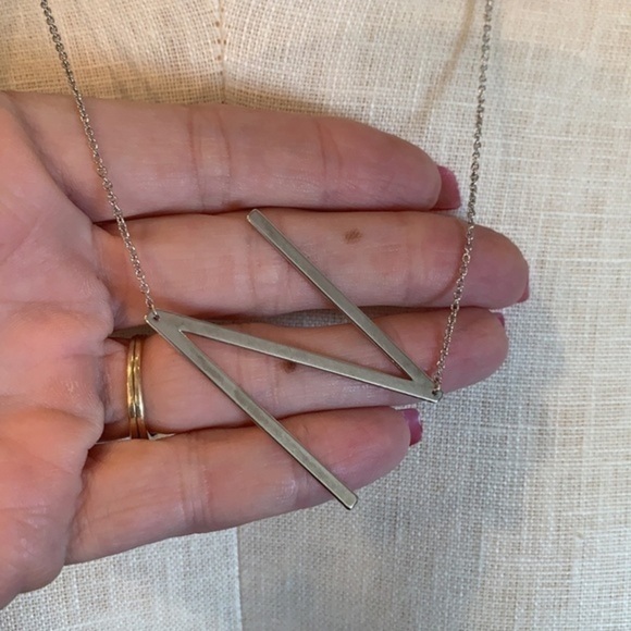 💐5/25 large capital N pendant silver tone - Picture 4 of 7